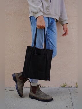 PARKER CLAY Black Leather Tate Gallery Tote  - Minimal Carryall PR10-37